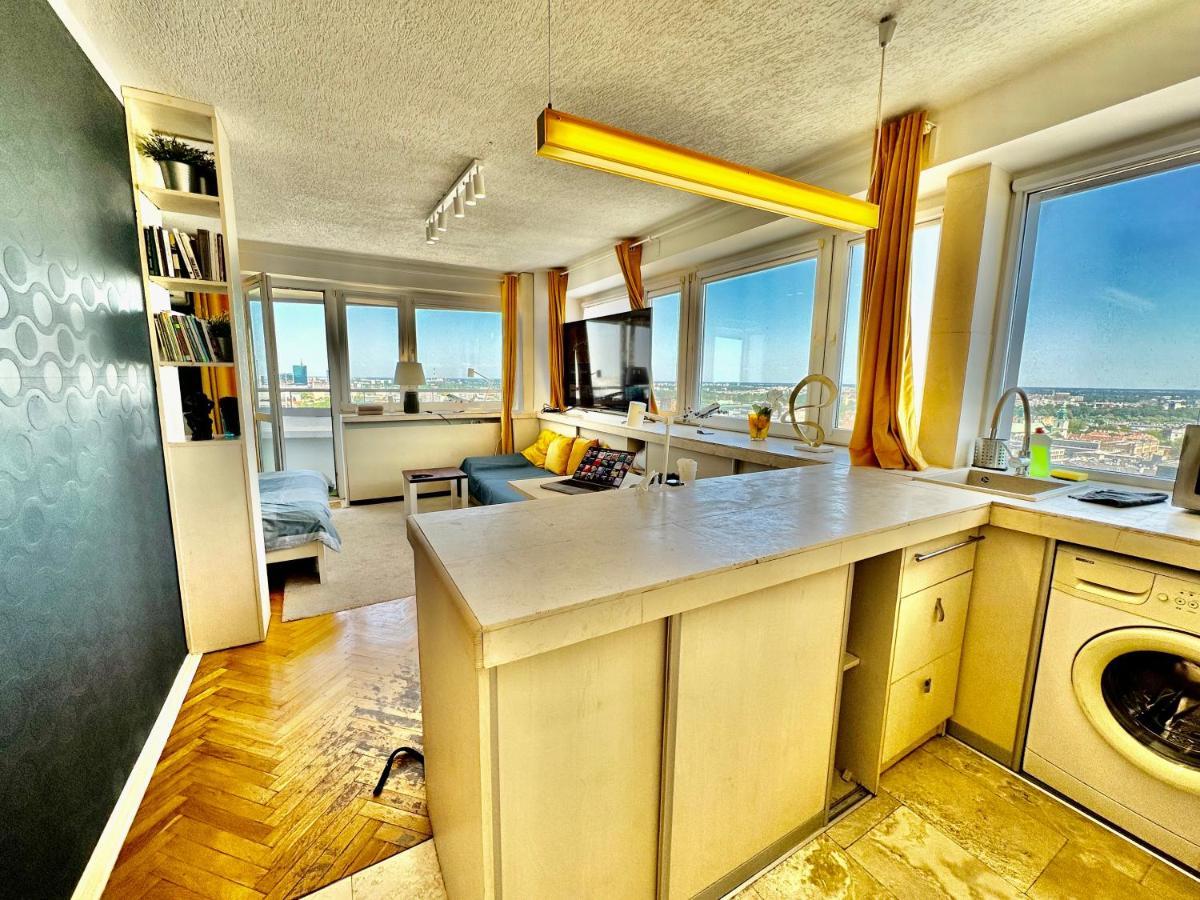 Sun Clima/Ac Metro X2 Fast Wifi 500 Mbs 70'Tv Netflix Appletv Hbo Apartment Warsaw Exterior photo