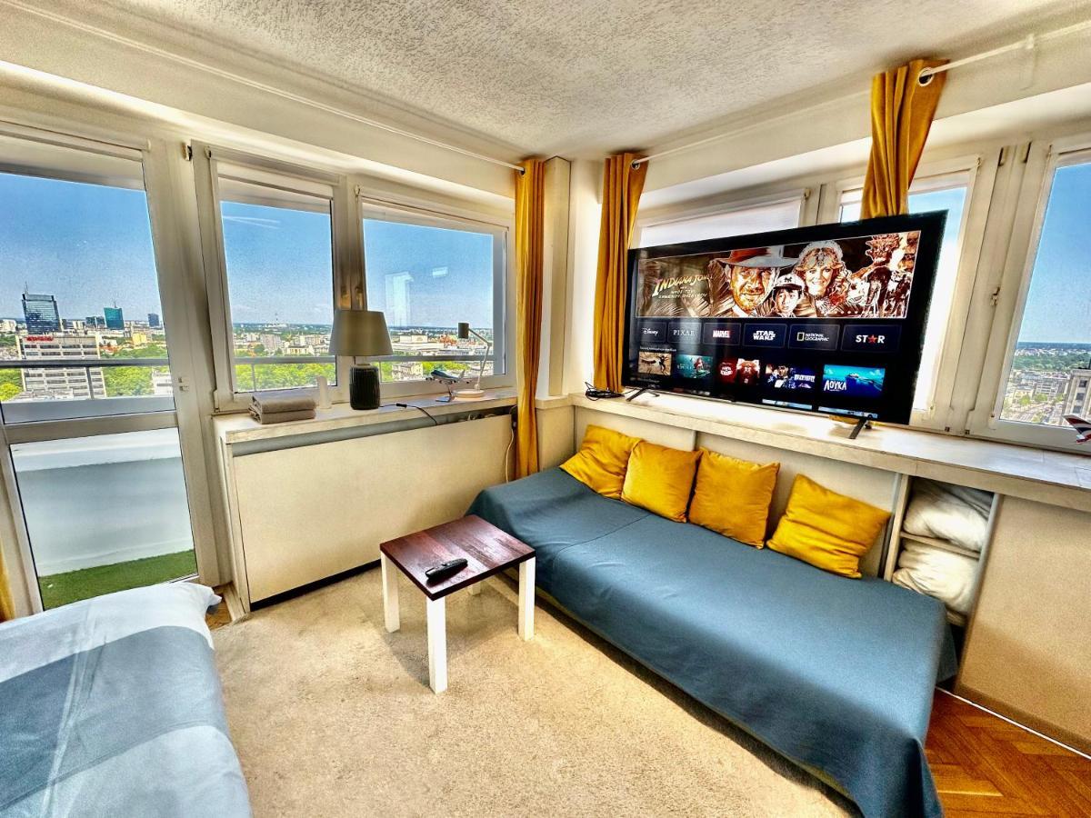 Sun Clima/Ac Metro X2 Fast Wifi 500 Mbs 70'Tv Netflix Appletv Hbo Apartment Warsaw Exterior photo